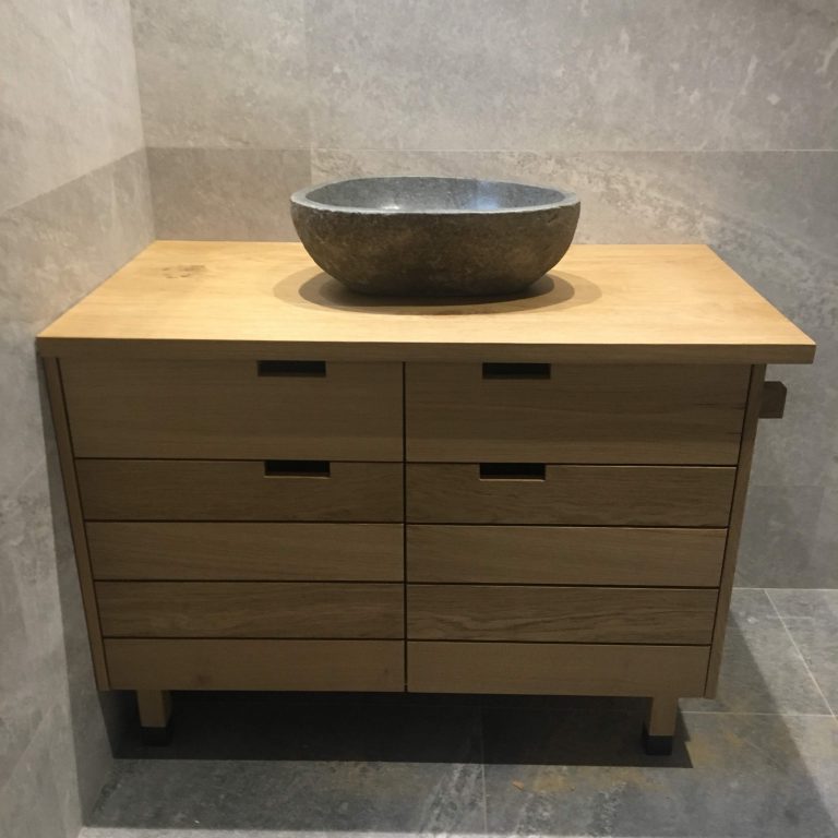 #Mueble de baño madera roble francés macizo